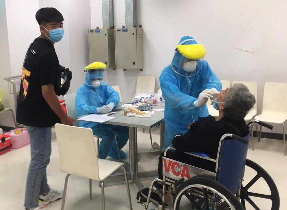 Đà Nẵng có ca mắc COVID-19: Nhiều tỉnh, thành triển khai các biện pháp 'chặn' dịch ảnh 1