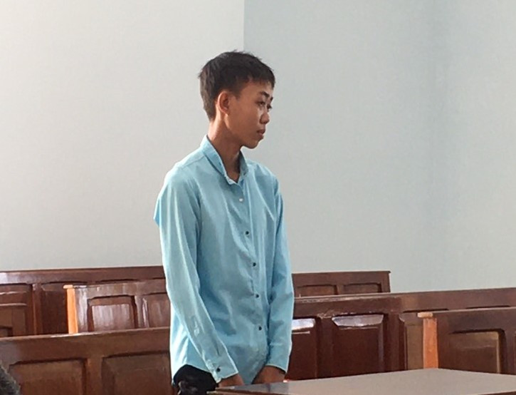 Trót 'yêu' bạn gái học lớp 6, nam thanh niên lĩnh 12 năm tù ảnh 1