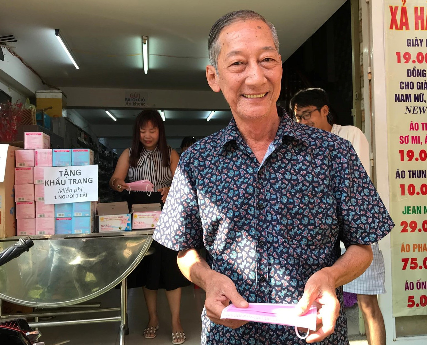 Những chiếc khẩu trang nghĩa tình ở đất Tây Đô ảnh 11