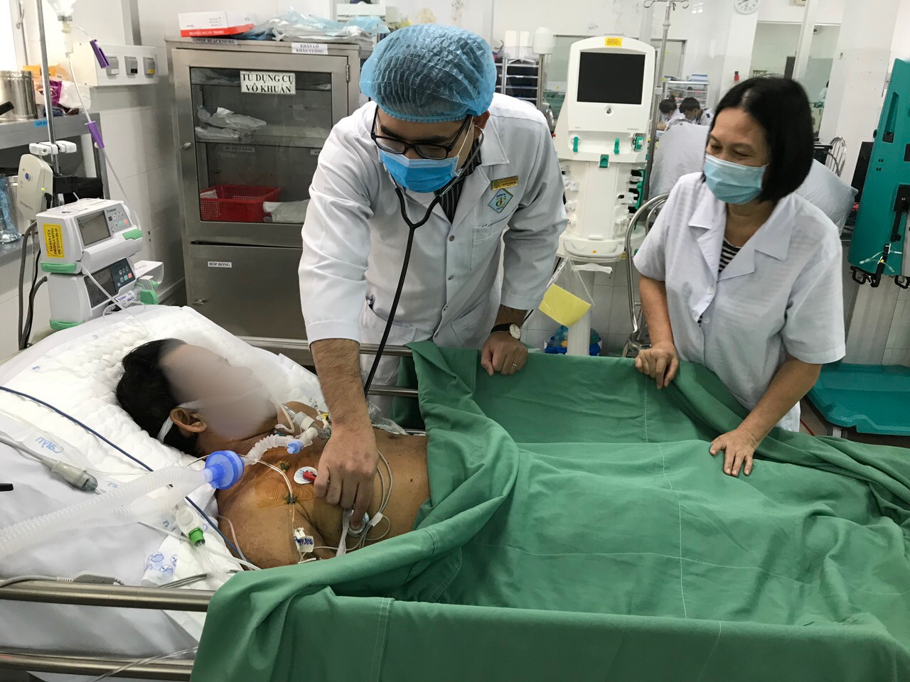 Cứu bác sĩ '10 phần chết' sau khi tim ngừng đập 1,5 giờ ảnh 2