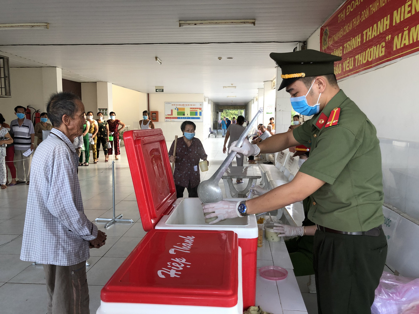 Bát cháo yêu thương, lan tỏa nghĩa tình ảnh 14