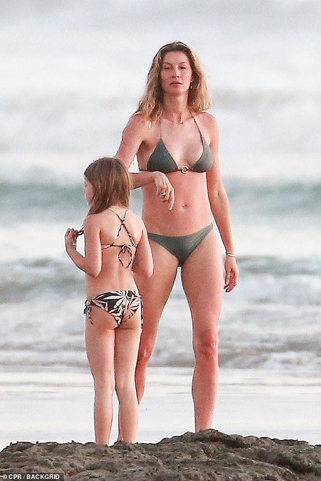 'Chân dài triệu đô' Gisele Bundchen thả dáng tuyệt mỹ với áo tắm bé xíu ảnh 3