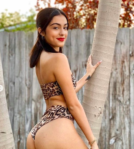 Cô gái Cuba 18 tuổi mặt đẹp như trăng rằm, thân hình gợi cảm 'đốt mắt' ảnh 6