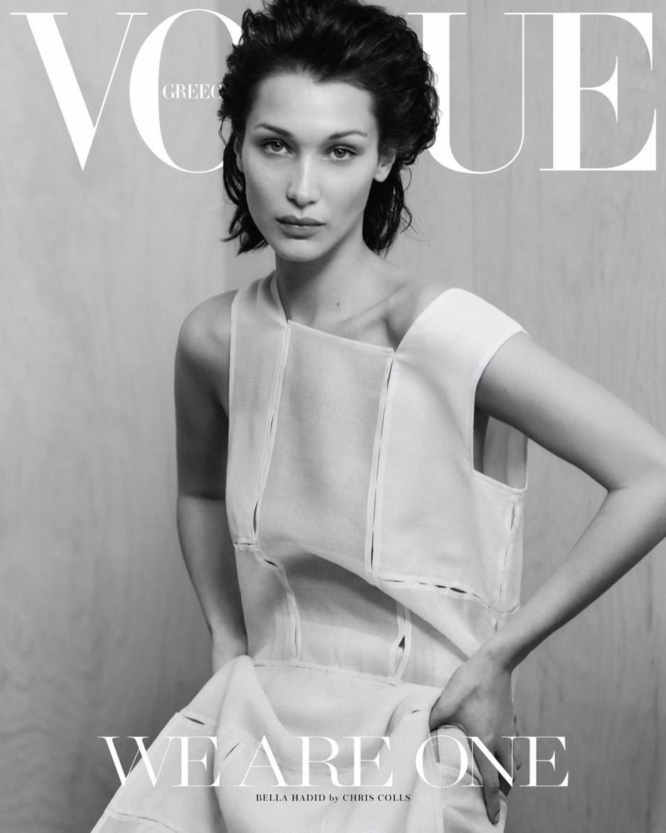 Bella Hadid tung clip để ngực trần, phô dáng đẹp như thần Vệ nữ ảnh 2