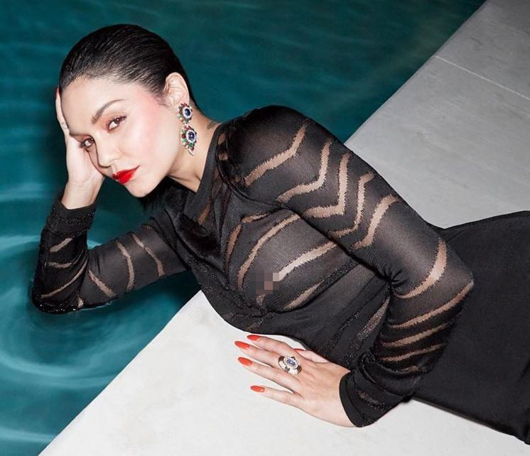 Vanessa Hudgens khoe hình xăm cô gái khoả thân hút hàng triệu view ảnh 4