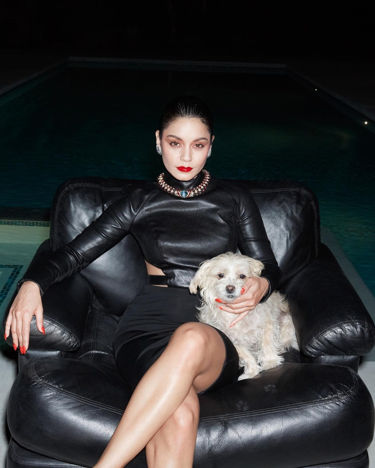 Vanessa Hudgens khoe hình xăm cô gái khoả thân hút hàng triệu view ảnh 5