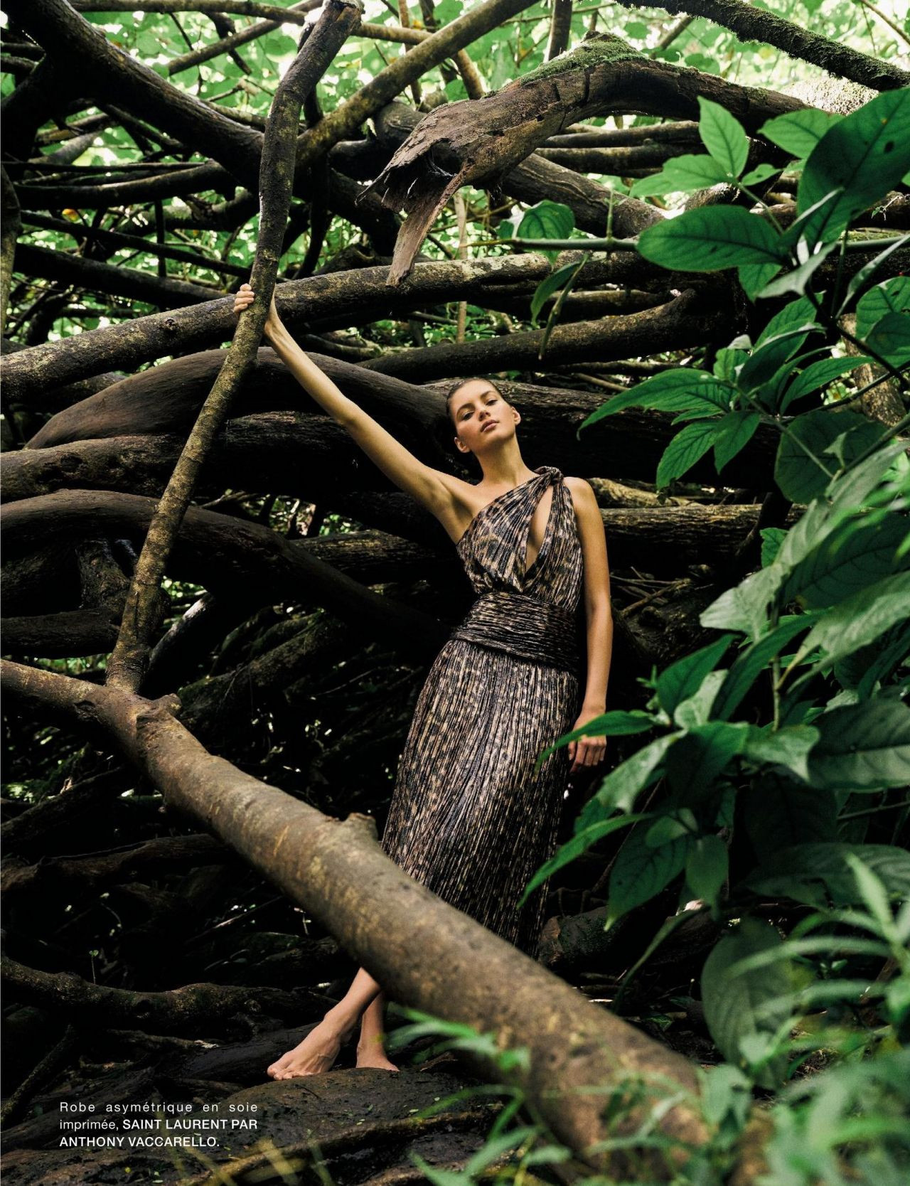 Vẻ đẹp 'sương sương' của nàng mẫu Nga đốn tim các chàng trai ảnh 3