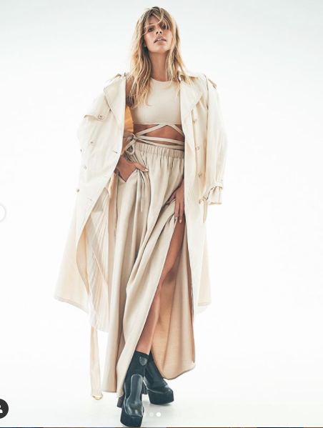 Người mẫu Úc có số đo hình thể 'vàng', siêu nóng bỏng ảnh 7