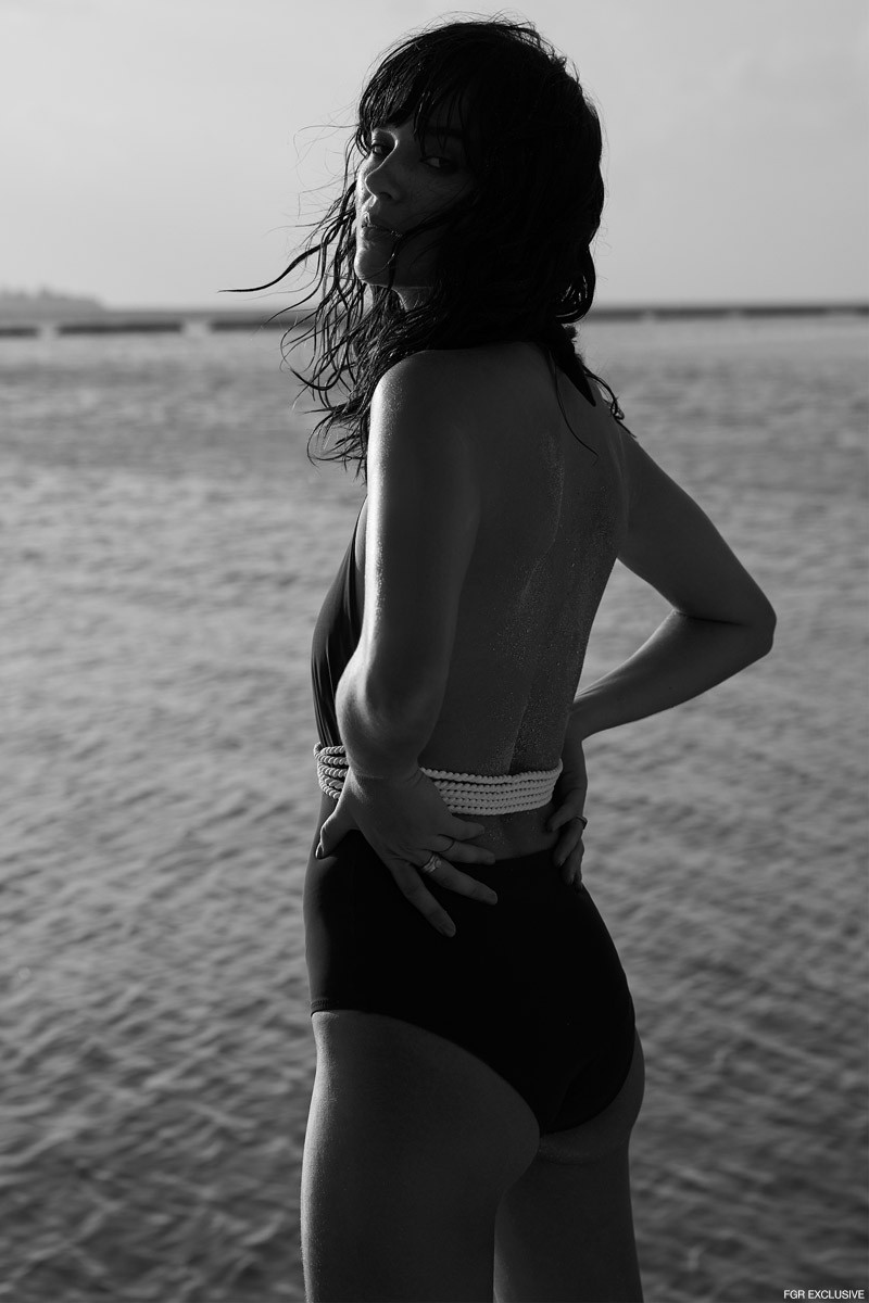 Nàng mẫu đến từ Iceland nóng bỏng hoang dại trong loạt ảnh kiệm vải ảnh 4