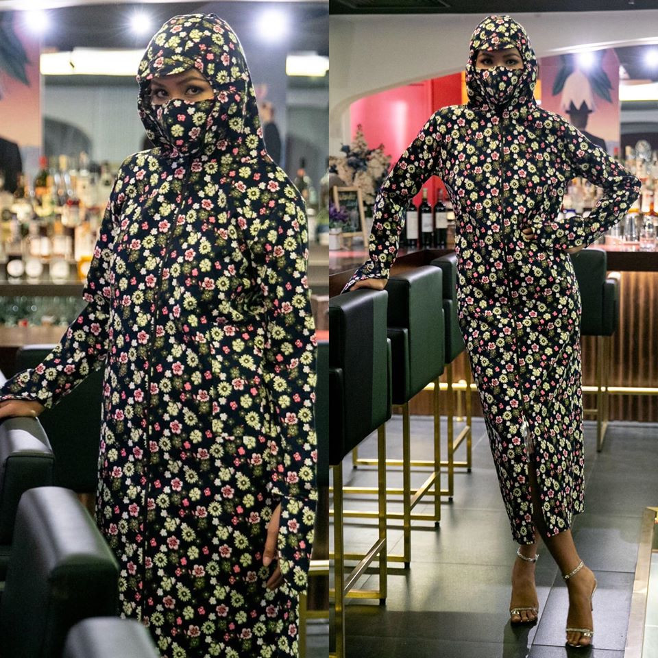 Hoa hậu H'Hen Niê gây thích thú với thời trang chống nắng kín mít từ đầu đến chân ảnh 1