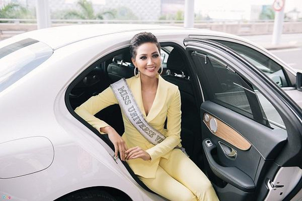 H'Hen Niê bức xúc thay Khánh Vân sau tin đồn 'sau một đêm thức dậy, bỗng có nhà và xe mới' ảnh 3