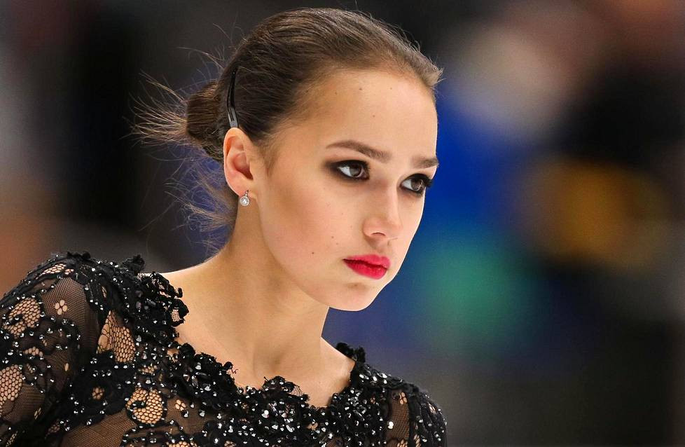 'Thiên thần' trượt băng được ông Putin chúc mừng sinh nhật ảnh 4