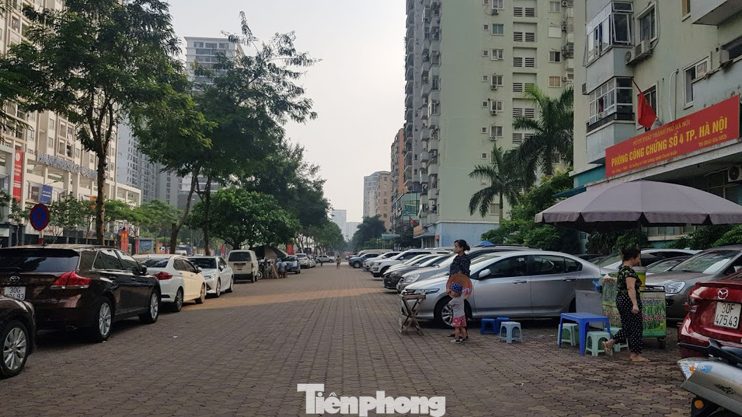 Cận cảnh khu đất công làm bãi xe 'biến hình' thành cao ốc ở Hà Nội ảnh 15