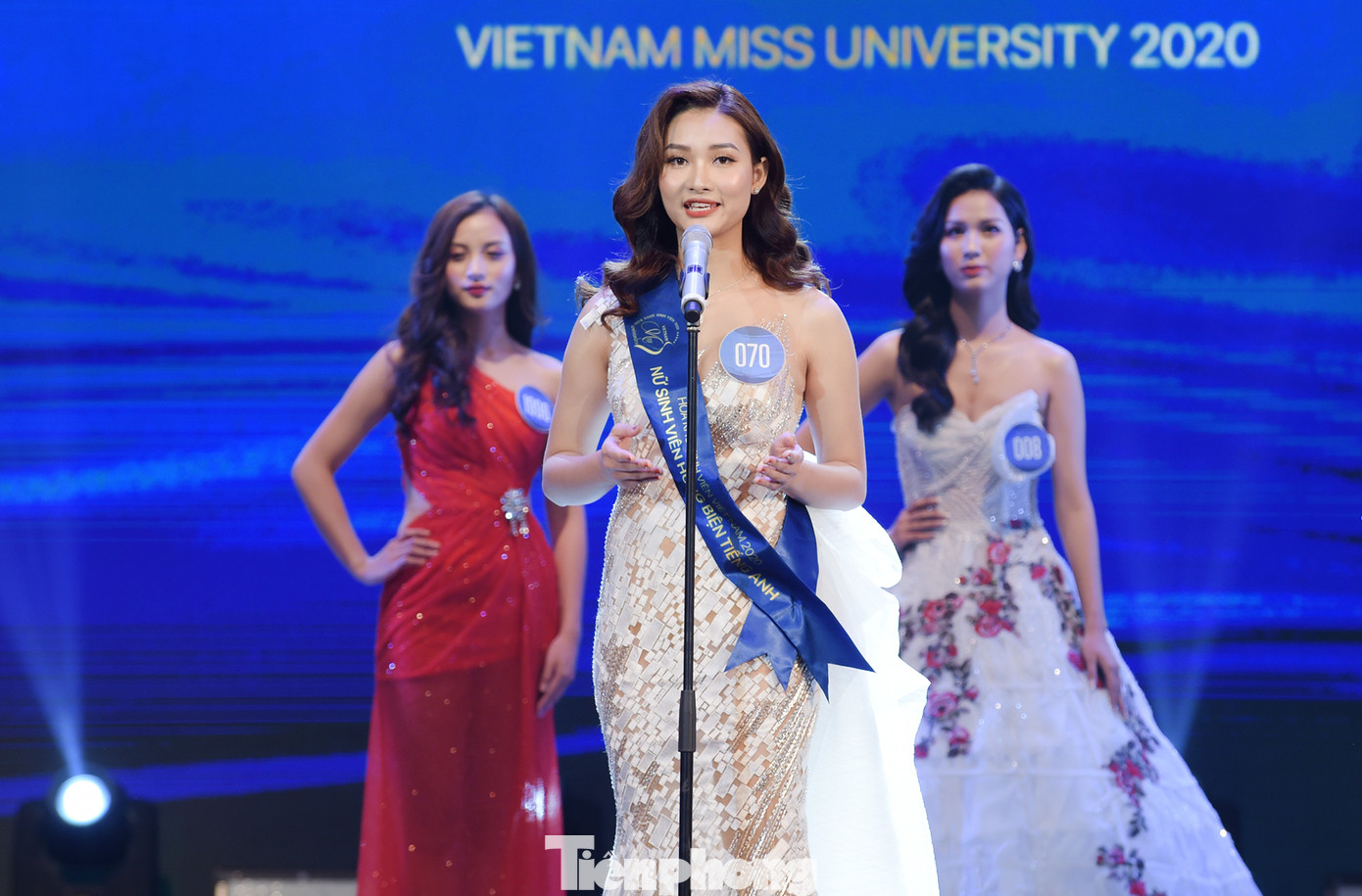 Nữ sinh ĐH Nam Cần Thơ Lê Thị Tường Vy đăng quang Hoa khôi Sinh viên Việt Nam 2020 ảnh 19