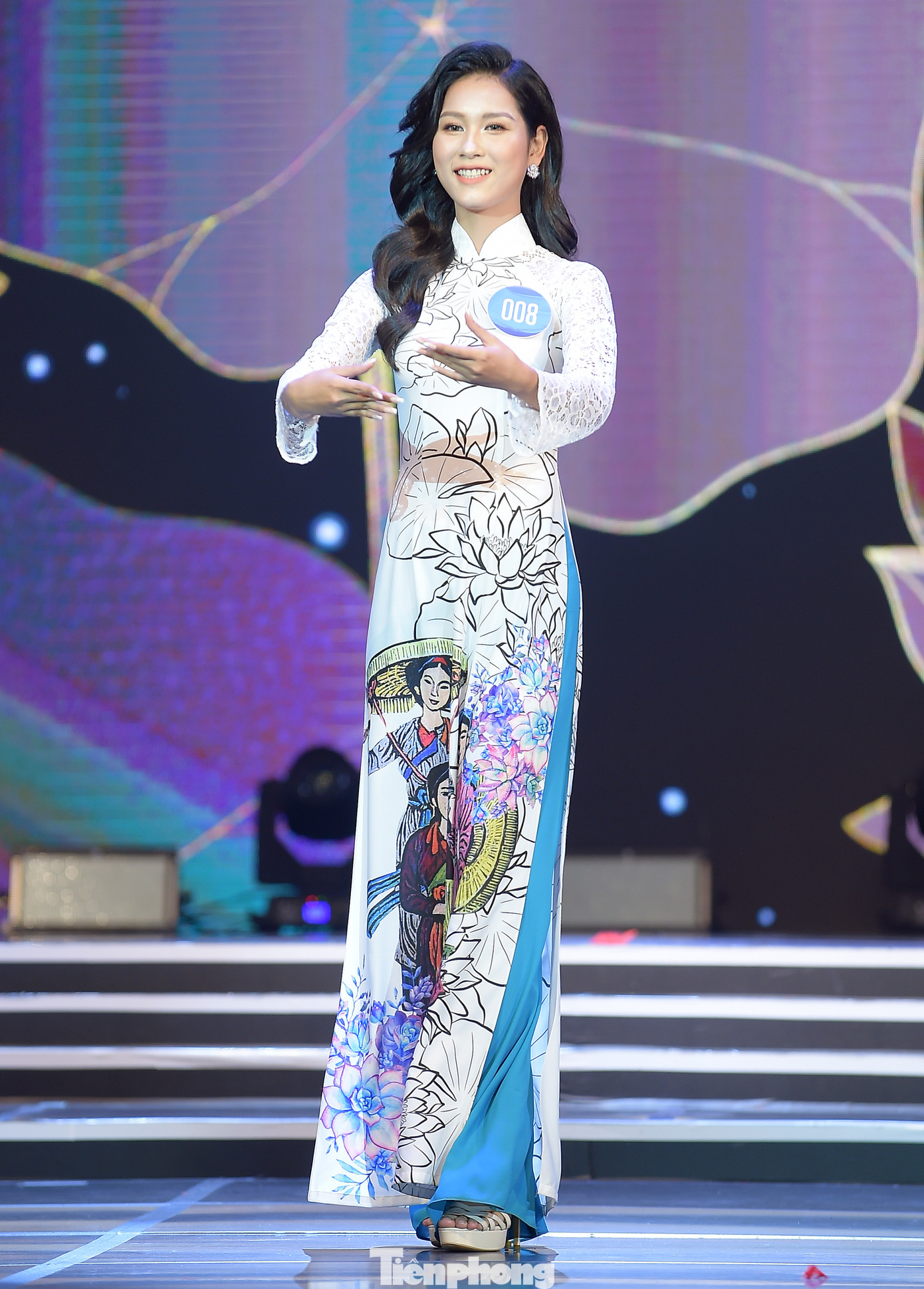 Nữ sinh ĐH Nam Cần Thơ Lê Thị Tường Vy đăng quang Hoa khôi Sinh viên Việt Nam 2020 ảnh 9