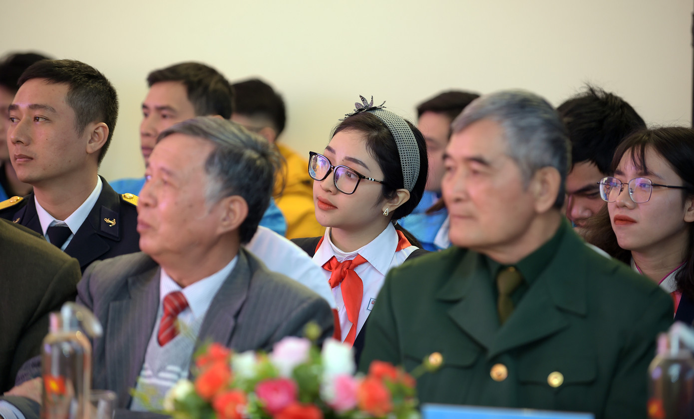 Thế hệ trẻ một lòng theo Đảng và Bác Hồ, dựng xây đất nước ảnh 3