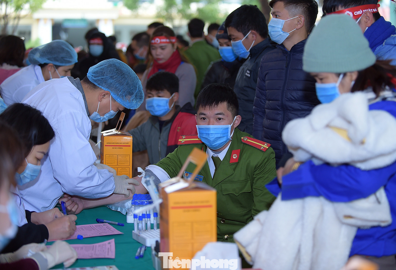 Tuổi trẻ Yên Bái xua tan giá rét, hiến máu cứu người ảnh 10