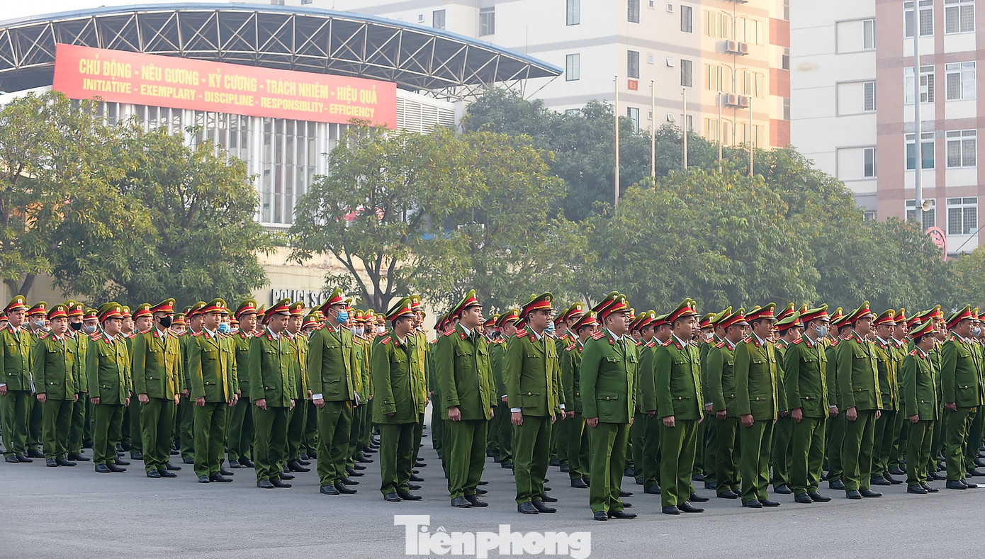 'Bóng hồng' Học viện Cảnh sát Nhân dân sẻ chia giọt hồng lan tỏa Chủ nhật Đỏ ảnh 1