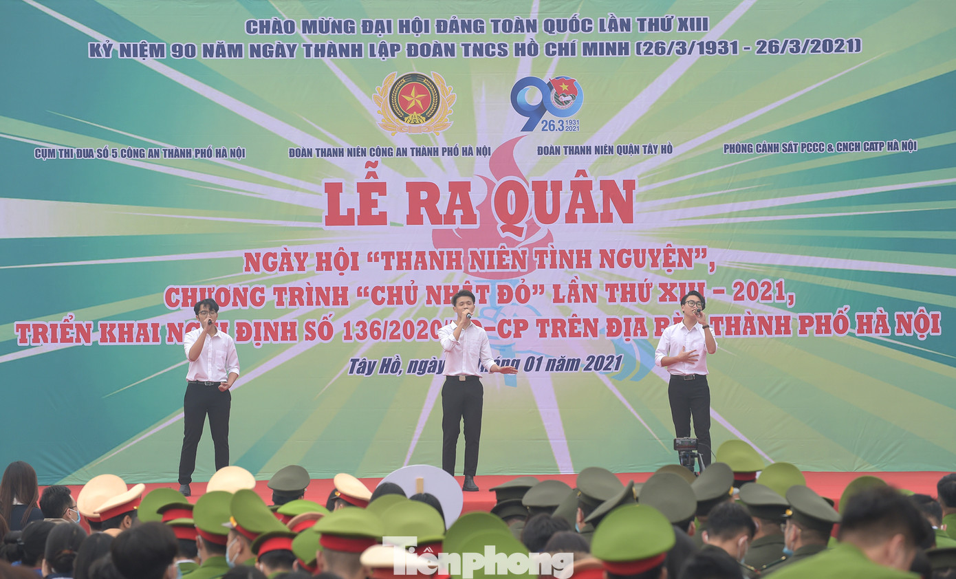 Tuổi trẻ Công an Thủ đô sẻ chia giọt máu tiếp sức Chủ nhật Đỏ 2021 ảnh 1