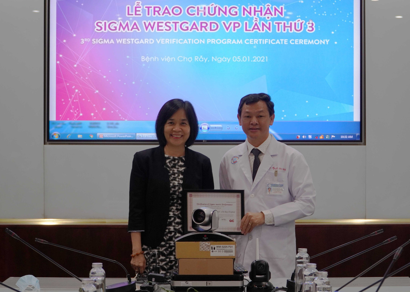 Bệnh viện Chợ Rẫy lần thứ 3 nhận chứng chỉ xét nghiệm đạt chuẩn quốc tế Westgard VP ảnh 1