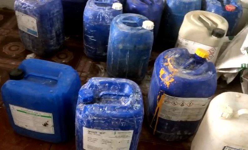 Đột kích cơ sở mỗi ngày tuồn hàng tấn ốc 'ngậm' hóa chất ra thị trường ảnh 2