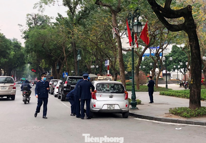 Thanh tra xử lý các bãi xe chặt chém ảnh 9