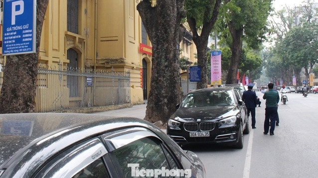 Thanh tra xử lý các bãi xe chặt chém ảnh 6