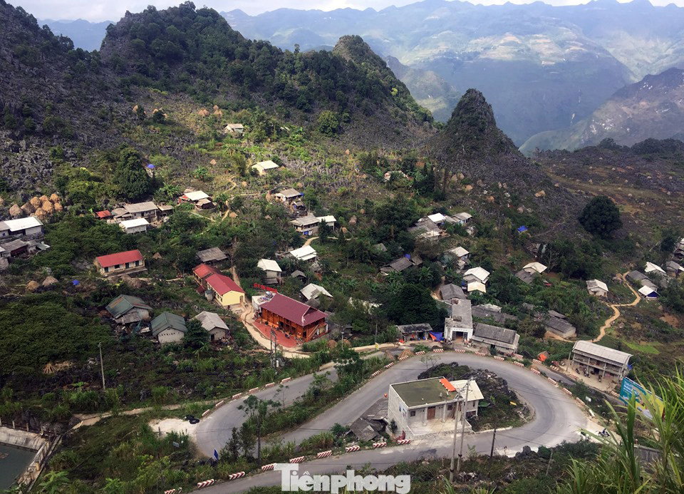 Choáng ngợp cung đường Hạnh Phúc giữa núi non hùng vĩ ở Mã Pì Lèng ảnh 6