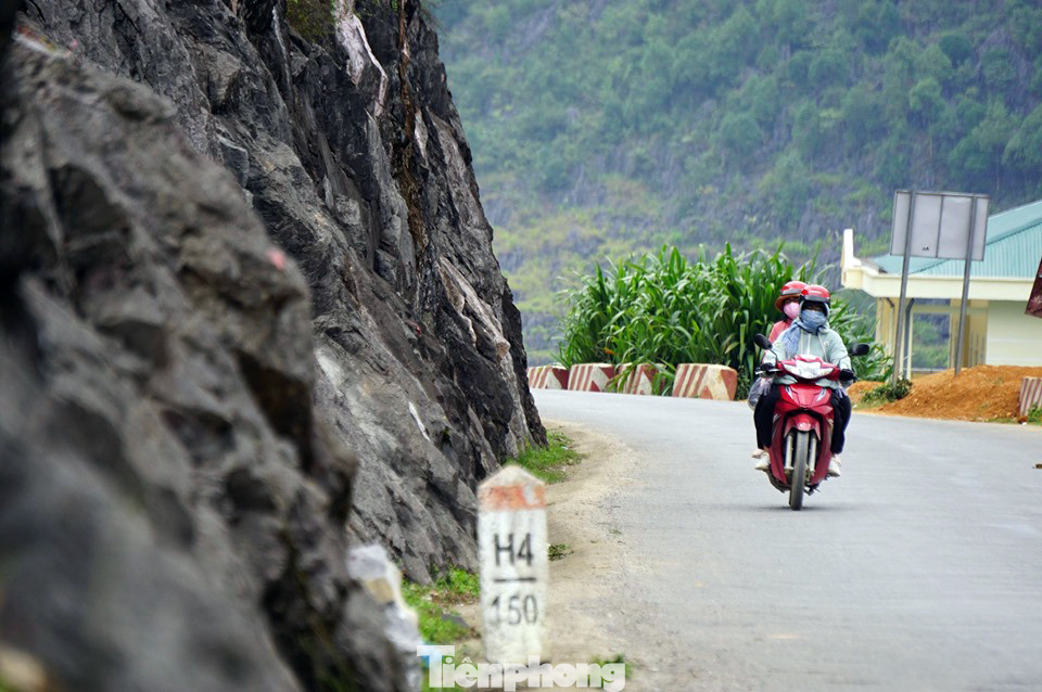 Choáng ngợp cung đường Hạnh Phúc giữa núi non hùng vĩ ở Mã Pì Lèng ảnh 7