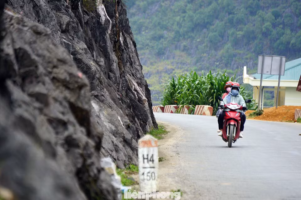 Choáng ngợp cung đường Hạnh Phúc giữa núi non hùng vĩ ở Mã Pì Lèng ảnh 7