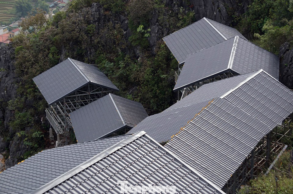 Cận cảnh 'siêu dự án' Panorama phiên bản Đồng Văn bị đình chỉ ảnh 5