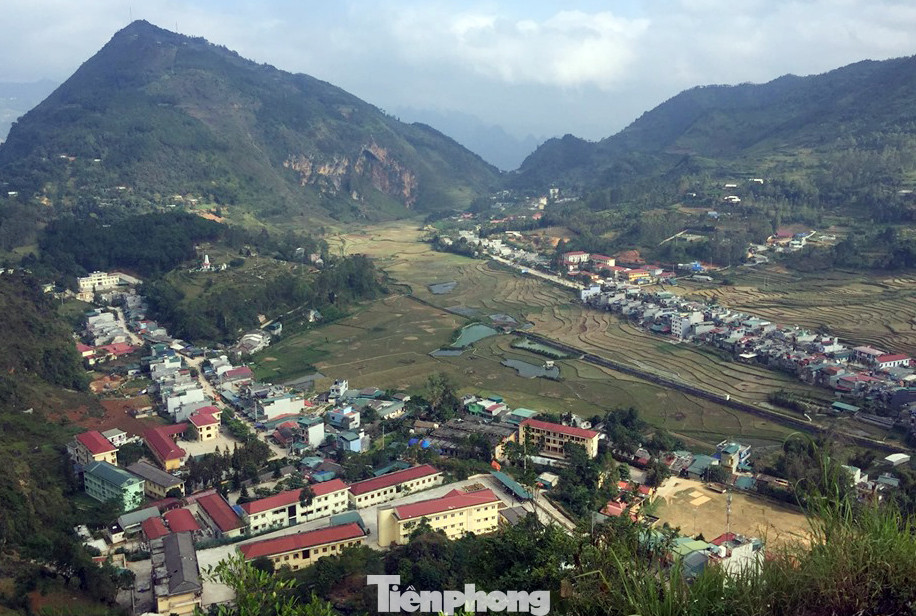 Cận cảnh 'siêu dự án' Panorama phiên bản Đồng Văn bị đình chỉ ảnh 12