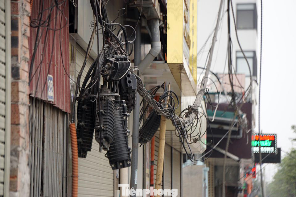 Bẫy 'tử thần' trên tuyến đường nghìn tỷ ở Hà Nội vừa thông xe ảnh 7