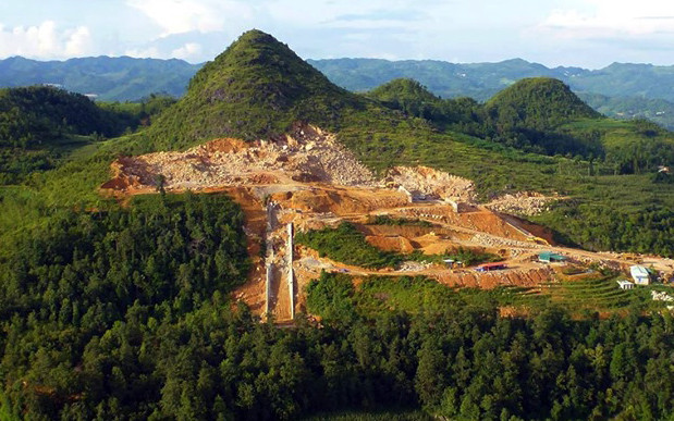 Thêm siêu dự án 'vượt rào xẻ núi’ làm du lịch ở Hà Giang ảnh 1