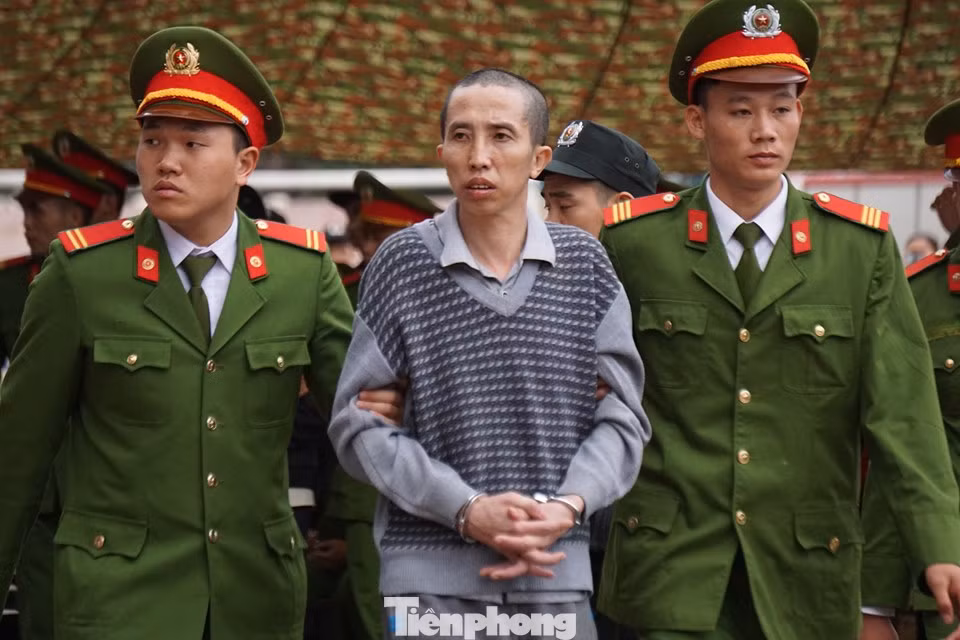 Kẻ bắt cóc, hiếp giết nữ sinh đề nghị điều tra lại vụ án ảnh 2