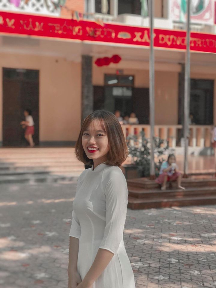 Lời nhắn của nữ sinh thức đến 2h giờ sáng dọn phòng cho người cách ly ảnh 9