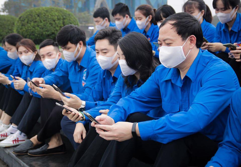 Lan tỏa ‘Cùng áo xanh, thắng nhanh Covid-19’ của tuổi trẻ Nghệ An ảnh 1