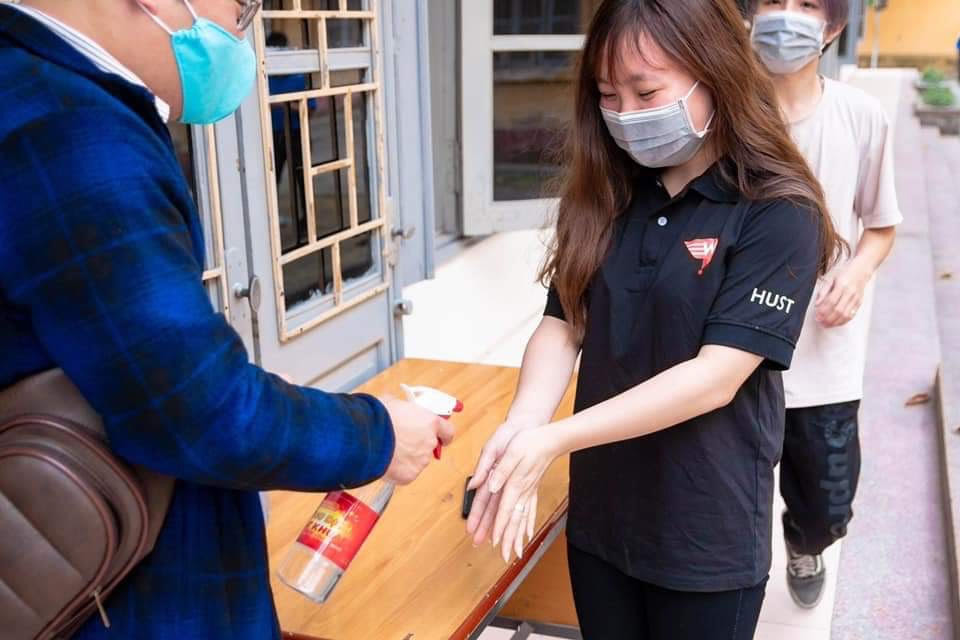 Áo xanh đồng hành cùng sinh viên Thủ đô trở lại giảng đường ảnh 5