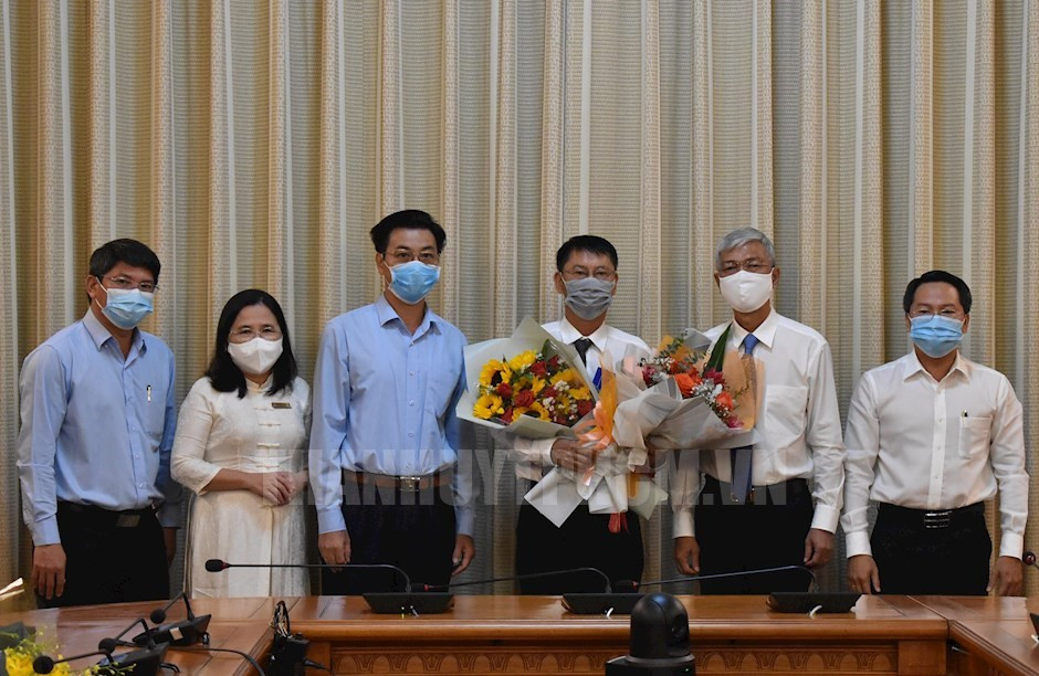 Sau vụ ĐBQH có quốc tịch Síp, TPHCM ‘nhắc’ lãnh đạo DN nhà nước tuân thủ pháp luật ảnh 1