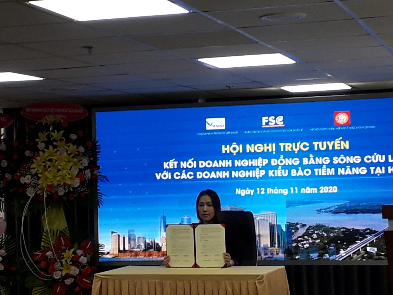 Kiều bào đóng góp hơn 40 tỷ đồng hỗ trợ đồng bào miền Trung ảnh 2