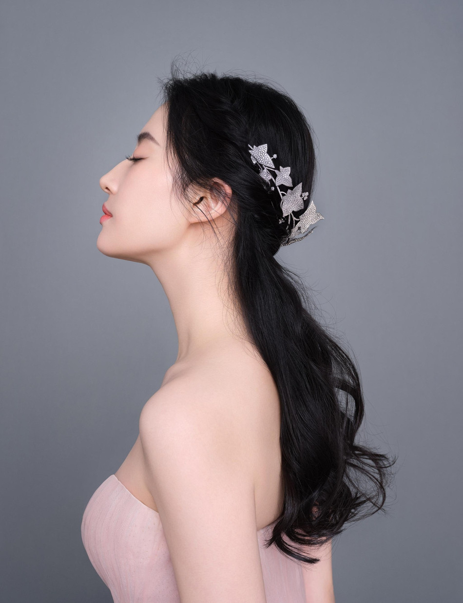 Lưu Diệc Phi gây thương nhớ với nhan sắc như bước ra từ cổ tích ảnh 2