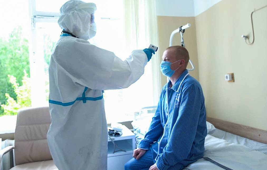 Năm giai đoạn phát triển vắc-xin COVID-19 ảnh 1