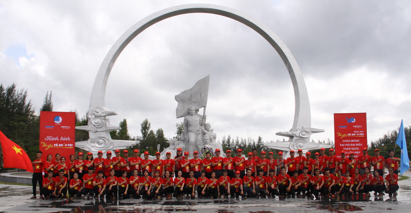Nhiều hoạt động Tôi yêu Tổ quốc tôi trên quê hương Bác Hồ ảnh 9
