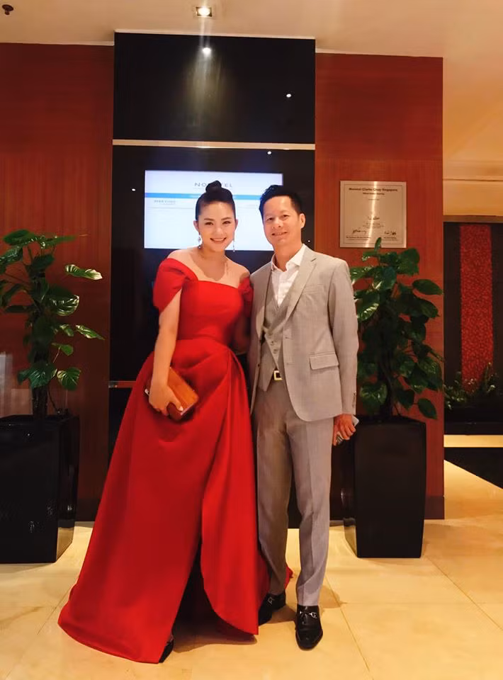 Phan Như Thảo bán nước ép dưa hấu bất chấp danh hiệu 'vợ đại gia Đức An' ảnh 4