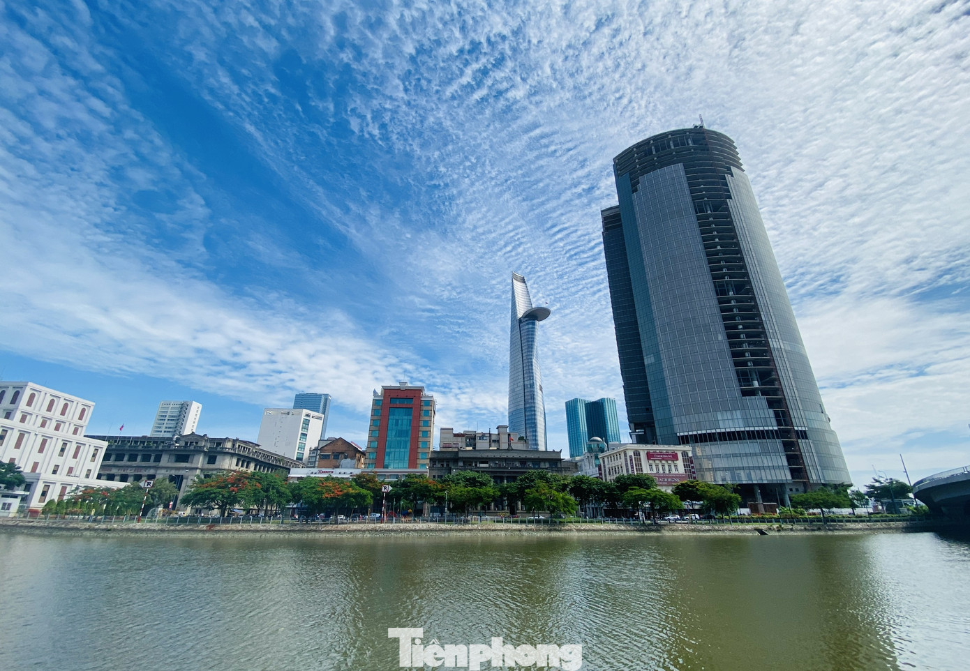 Cận cảnh cao ốc 'đất vàng' ngàn tỉ rao bán vẫn ế ảnh 9