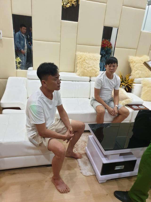 Khám xét hơn 30 địa điểm ở nhiều tỉnh thành liên quan đường dây cờ mạng qua mạng ảnh 2