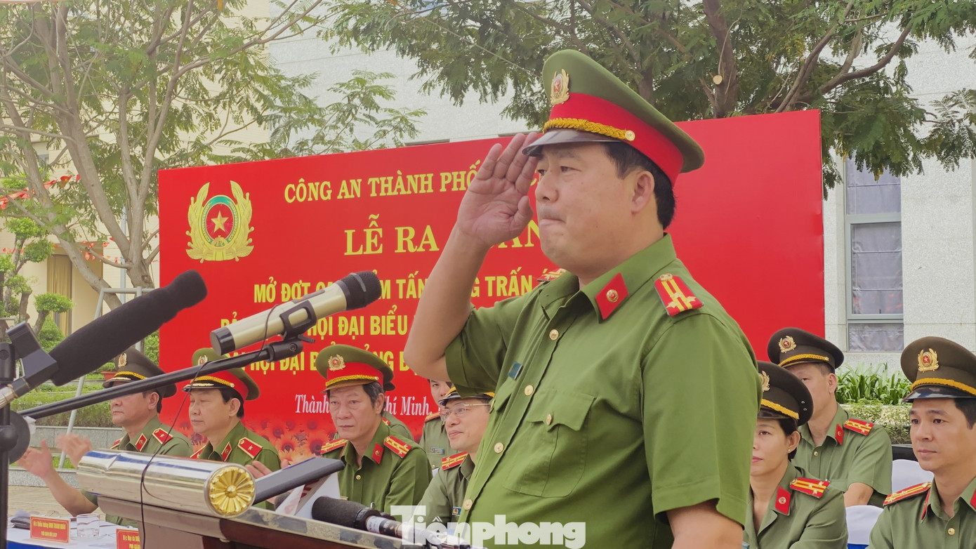 Thiếu tướng Lê Hồng Nam phát động ra quân trấn áp tội phạm ảnh 5