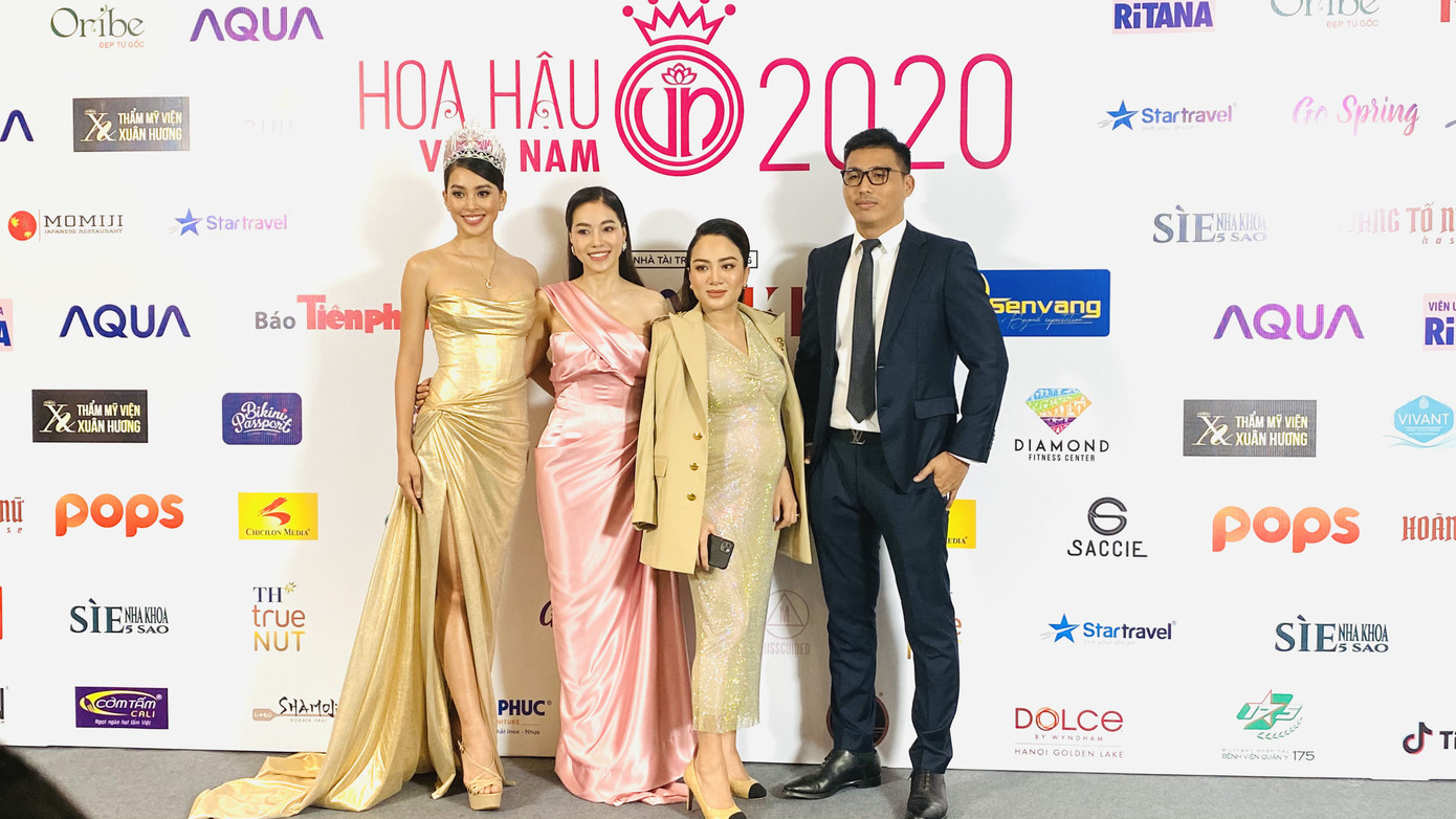 Dàn người đẹp dự họp báo Hoa hậu Việt Nam 2020 'thả tim' trên thảm đỏ ảnh 13