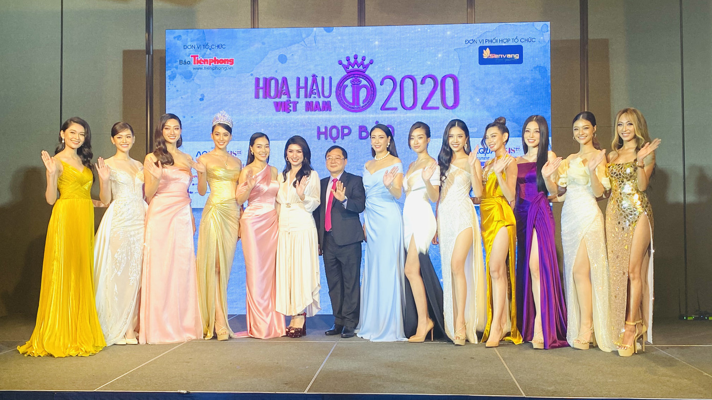 Dàn người đẹp dự họp báo Hoa hậu Việt Nam 2020 'thả tim' trên thảm đỏ ảnh 4