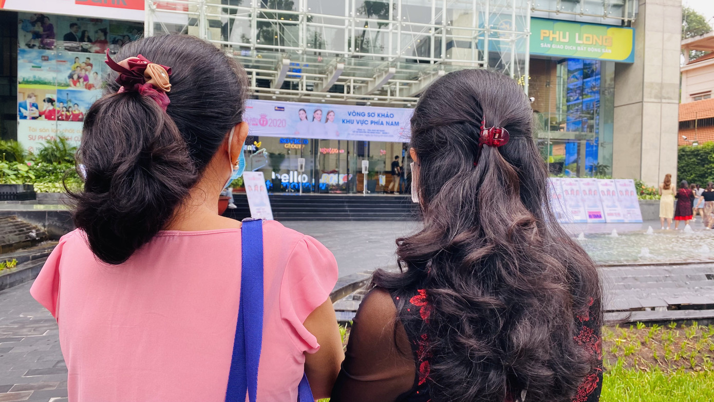 Những khoảnh khắc đẹp bên lề sơ khảo Hoa hậu Việt Nam 2020 ảnh 15